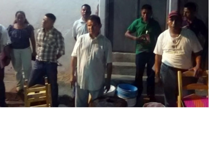Libres 6 autoridades de la Policía Comunitaria de Guerrero