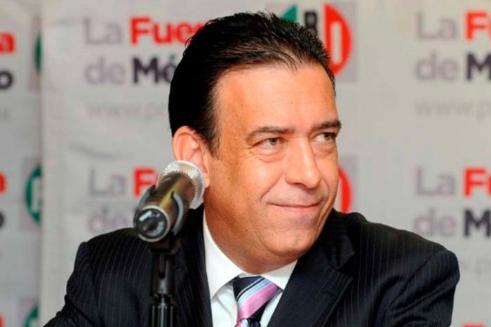 Humberto Moreira demanda por daño moral al diario Vanguardia por nota sobre su pensión