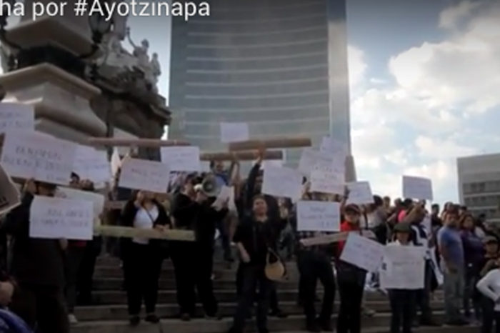 DF marcha por #Ayotzinapa