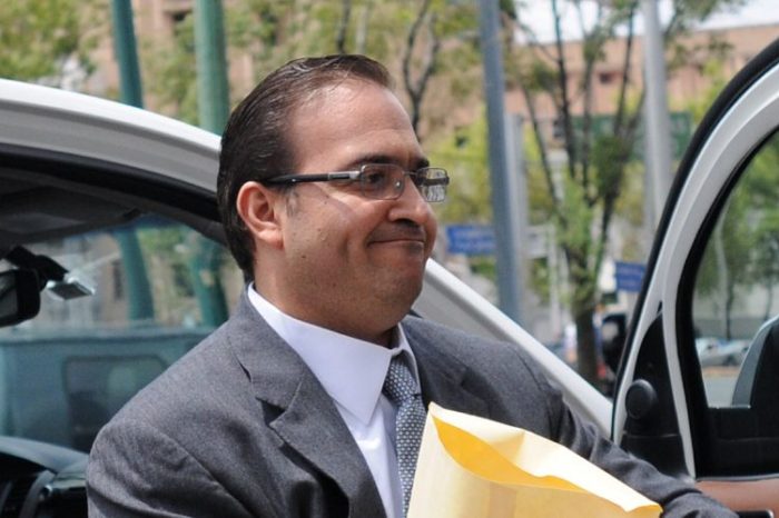 Juez sentencia a 3 años de prisión a dos cómplices de Javier Duarte en empresas fantasma