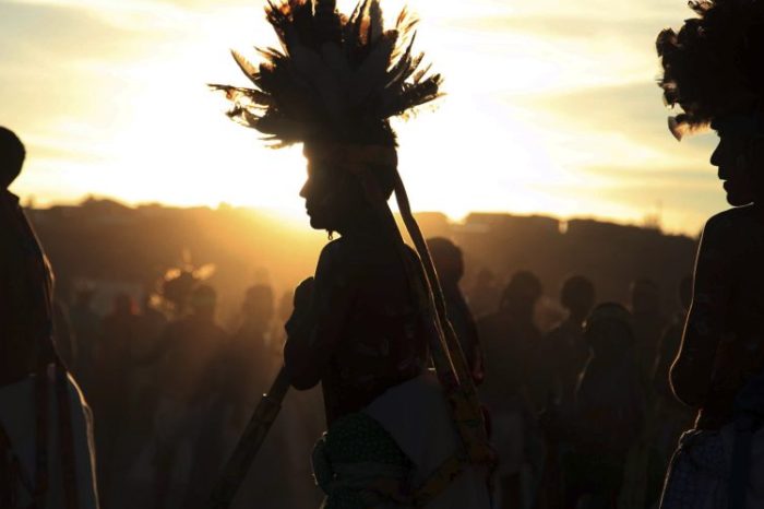 Autoridades declaran inexistente a comunidad de indígenas para explotar sus tierras ancestrales
