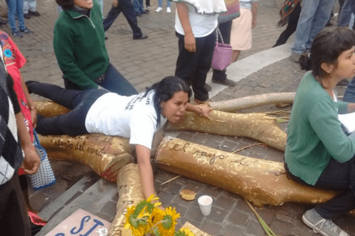 Gobierno de Morelos envía a “empresario” y su grupo de choque a desalojar el plantón que defiende Tepoztlán