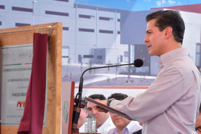 Peña Nieto condenó al fracaso la investigación por espionaje y amenazó a las víctimas: ONG