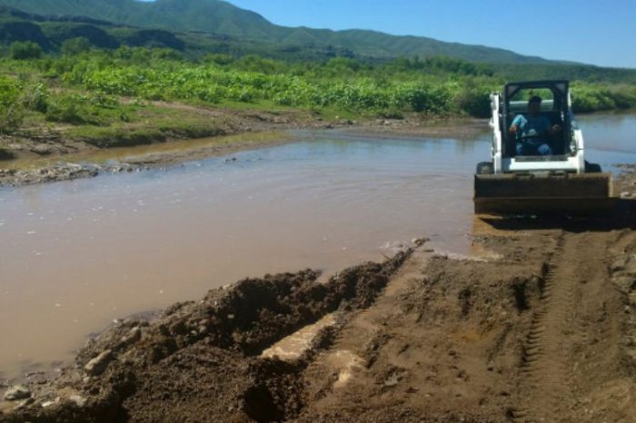 Promesas incumplidas y pozos envenenados: así viven los habitantes del contaminado Río Sonora