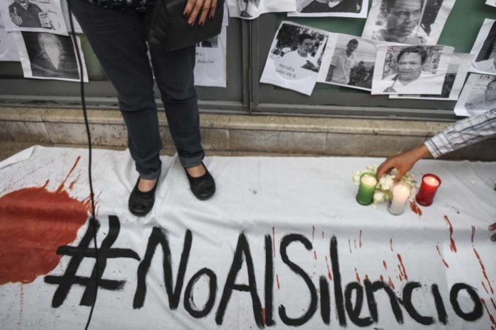 Periodistas exigen esclarecer asesinato de reportero Luciano Rivera y proteger a Alberto Elenes