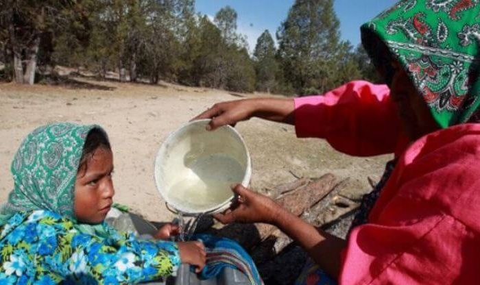 Inversionistas niegan agua potable a indígenas en Chihuahua