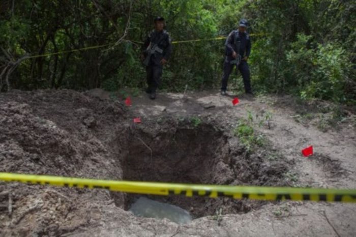 Apatzingán, Michoacán; y Cuauhtémoc, Chihuahua, los municipios con mayores probabilidades de tener fosas clandestinas: Ibero
