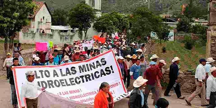 Habitantes de Puebla van a Canadá para frenar proyecto de minera Almaden Mineral