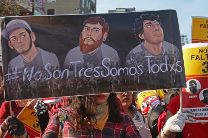 Juez ordena liberación de policías señalados en la desaparición de los 3 estudiantes de Jalisco