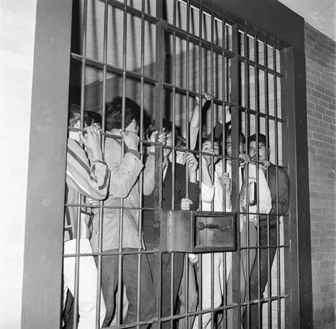 La represión del 68 fue un crimen de Estado: CEAV