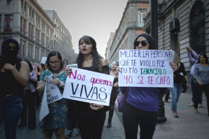 Reprochan activistas dilación en alerta de género en CDMX