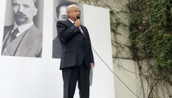 López Obrador anuncia reunión con los padres de los 43 normalistas de Ayotzinapa