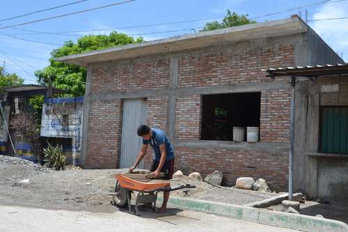 Reconstrucción en Juchitán sólo ha avanzado 30%: edil