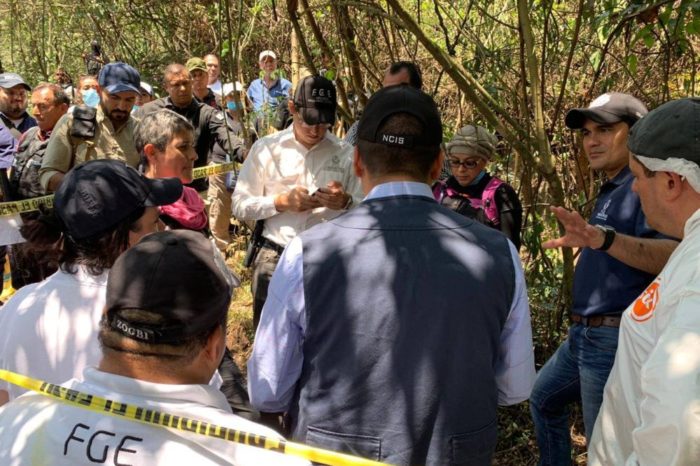 Exhuman 15 restos humanos en fosas clandestinas en Veracruz
