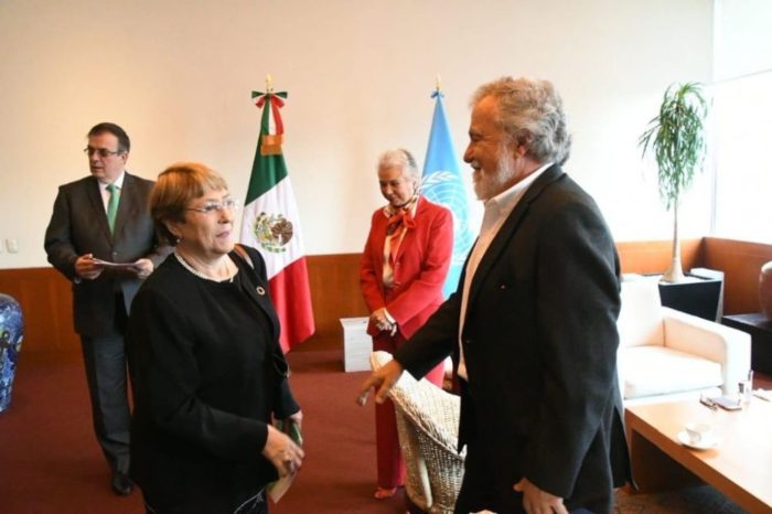 Desaparición de los 43, "caso paradigmático" en México: Bachelet