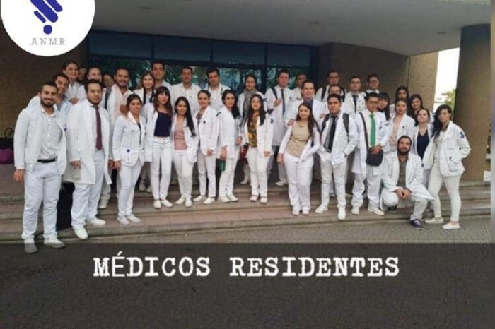 Médicos residentes paran labores en 68 hospitales del país por falta de pago
