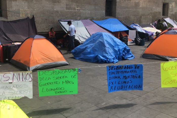A cinco meses de acuerdos, gobierno no ha cumplido con nuestra seguridad: desplazados de Guerrero