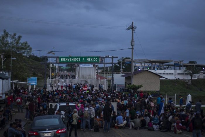 México engaña una vez más a la caravana centroamericana