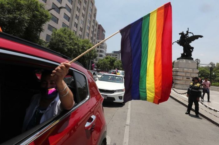 Buscan que gobernadores promuevan leyes a favor de comunidad LGTB+