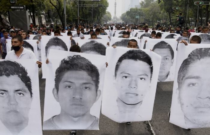 Detienen al "Capitán Crespo", militar clave en el caso Ayotzinapa
