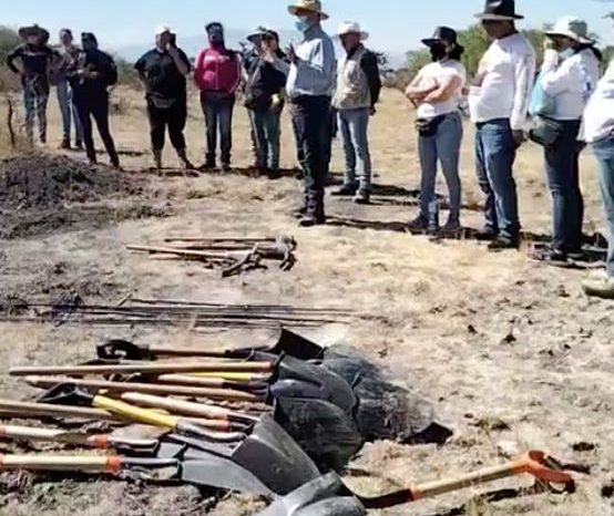 Encuentran fosas clandestinas con tres cuerpos en Sonora